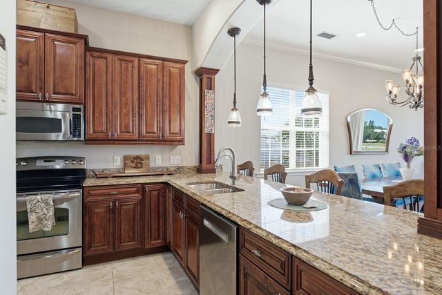 47 W MORGAN STREET, Tarpon Springs, FL 34689