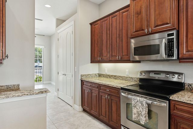 47 W MORGAN STREET, Tarpon Springs, FL 34689