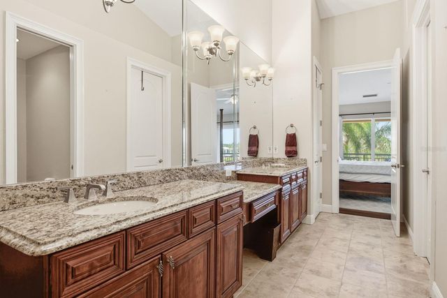 47 W MORGAN STREET, Tarpon Springs, FL 34689