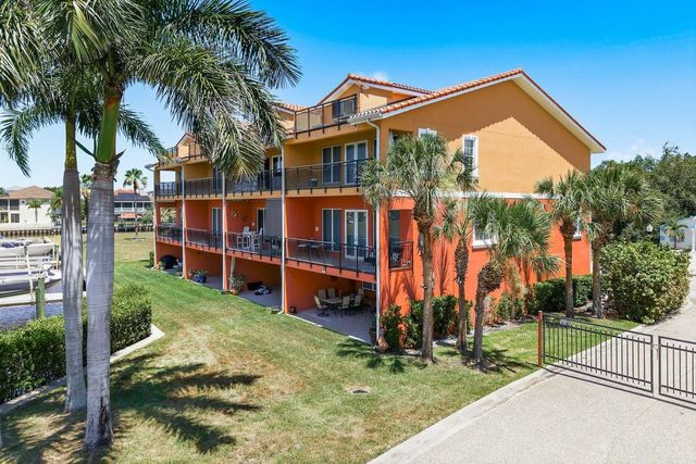 47 W MORGAN STREET, Tarpon Springs, FL 34689