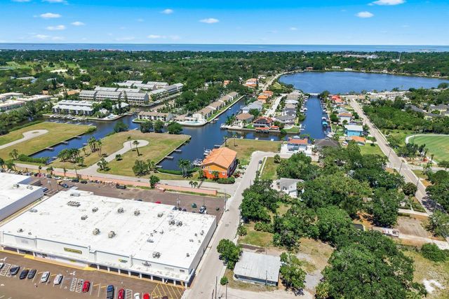 47 W MORGAN STREET, Tarpon Springs, FL 34689