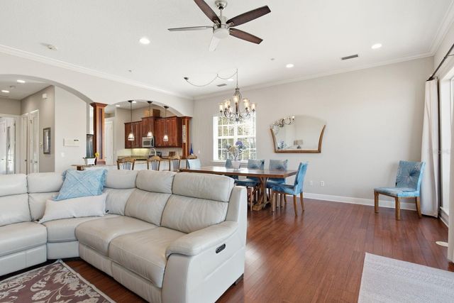 47 W MORGAN STREET, Tarpon Springs, FL 34689