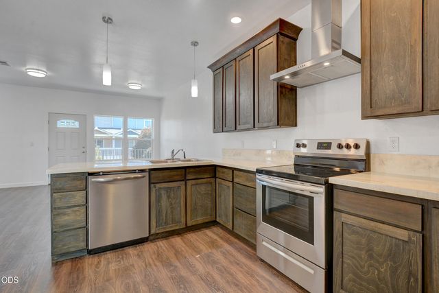 7881 Jacqueline Way, White City, OR 97503
