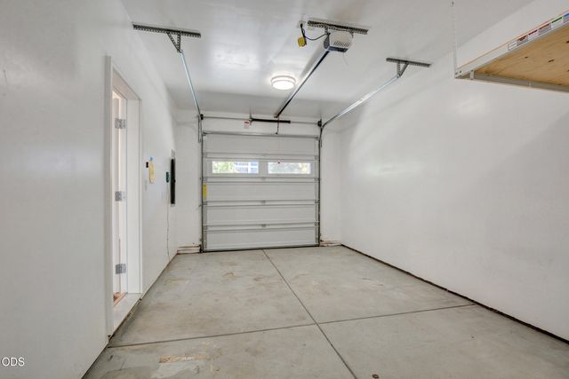 7881 Jacqueline Way, White City, OR 97503