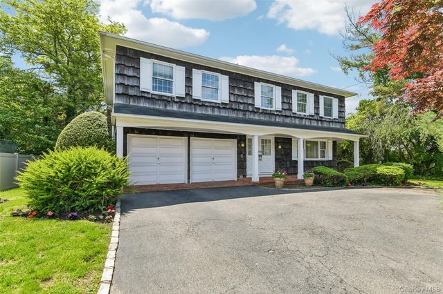 62 Larch Hill Road, Lawrence, NY 11559