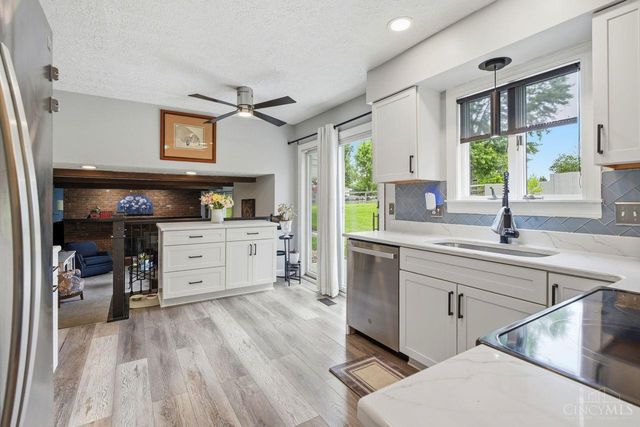 3276 Greenwich Drive, Fairfield, OH 45014