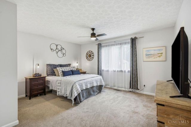 3276 Greenwich Drive, Fairfield, OH 45014