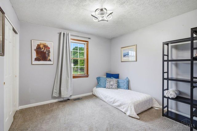 3276 Greenwich Drive, Fairfield, OH 45014
