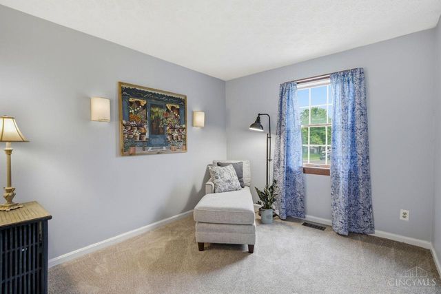 3276 Greenwich Drive, Fairfield, OH 45014