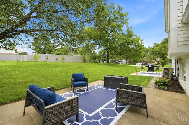 3276 Greenwich Drive, Fairfield, OH 45014