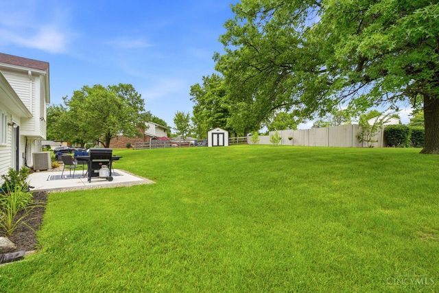 3276 Greenwich Drive, Fairfield, OH 45014