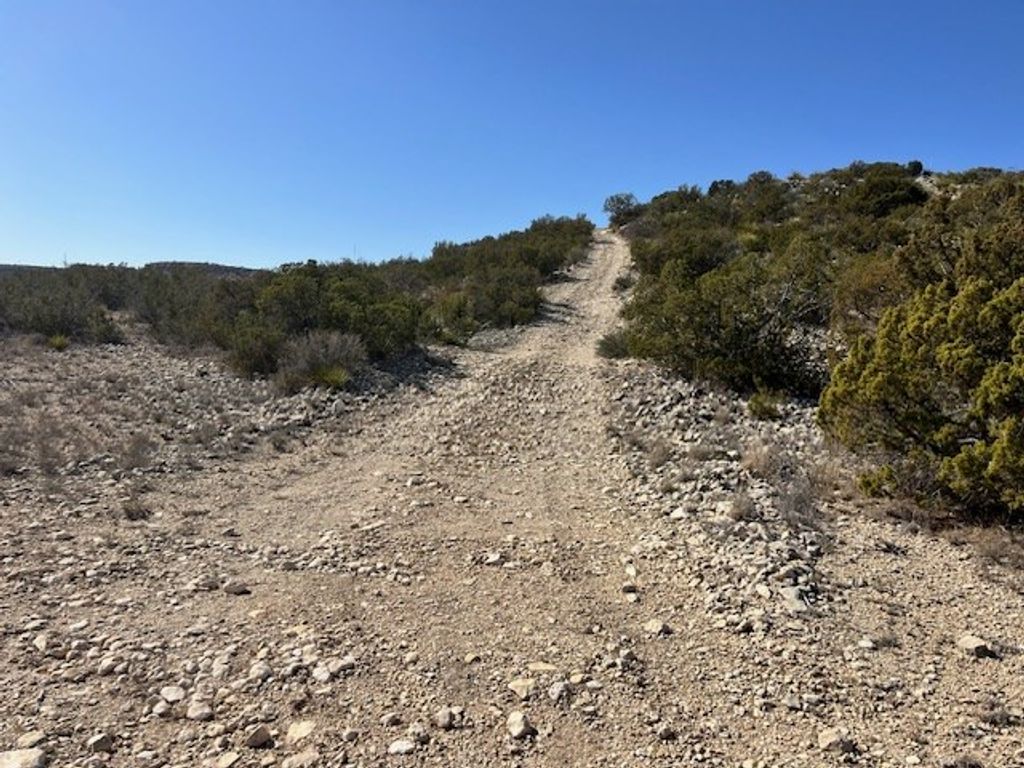 Image 20 of property listing at 23 Timber Point Rd # 23, Ozona, TX 76943