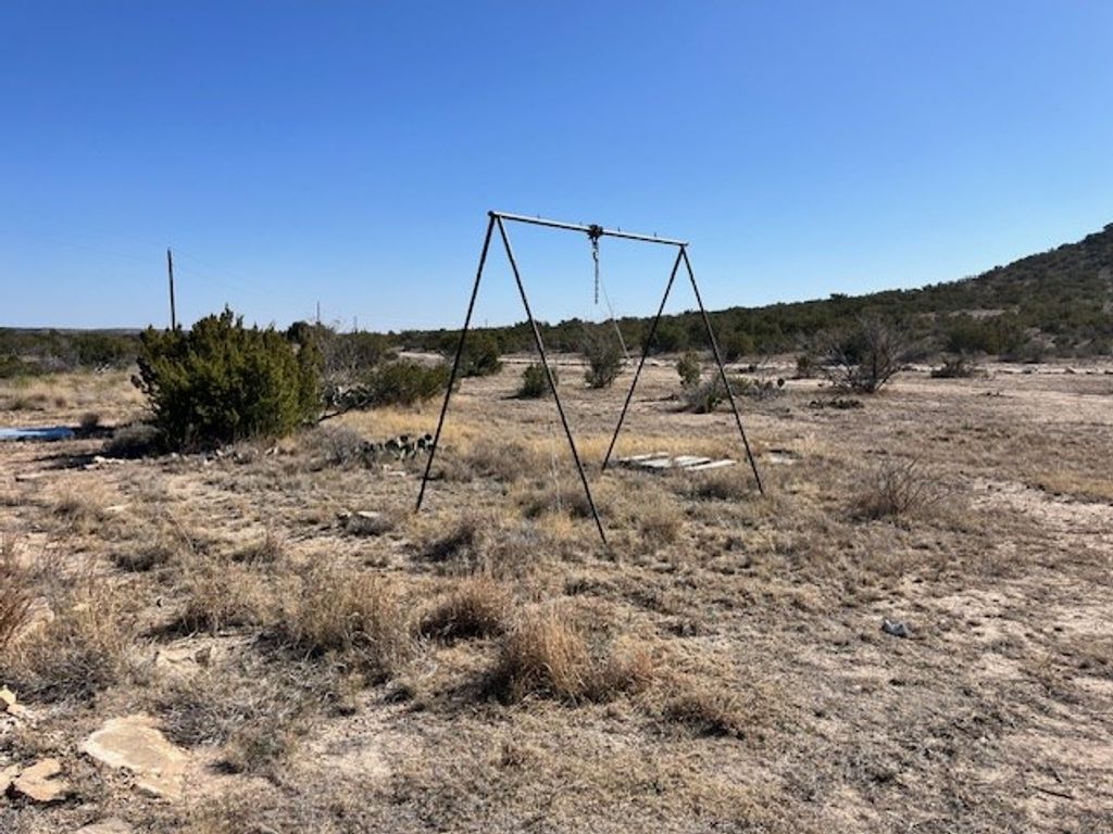 Image 25 of property listing at 23 Timber Point Rd # 23, Ozona, TX 76943