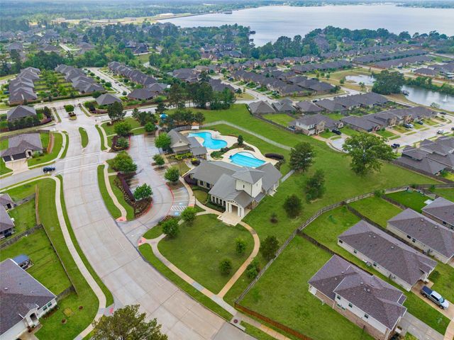 11518 Castle Nugent Court, Conroe, TX 77304