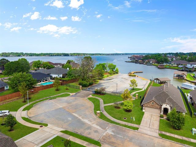 11518 Castle Nugent Court, Conroe, TX 77304