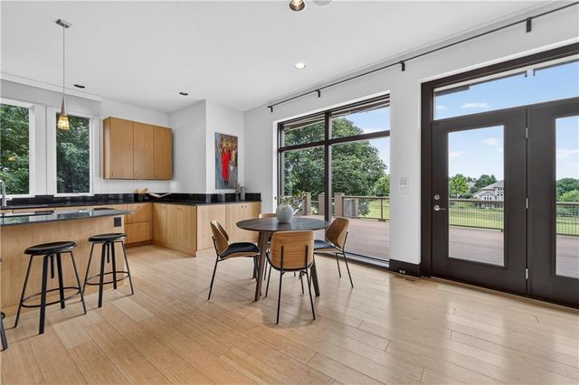 5520 Golden Bear Drive, Overland Park, KS 66223