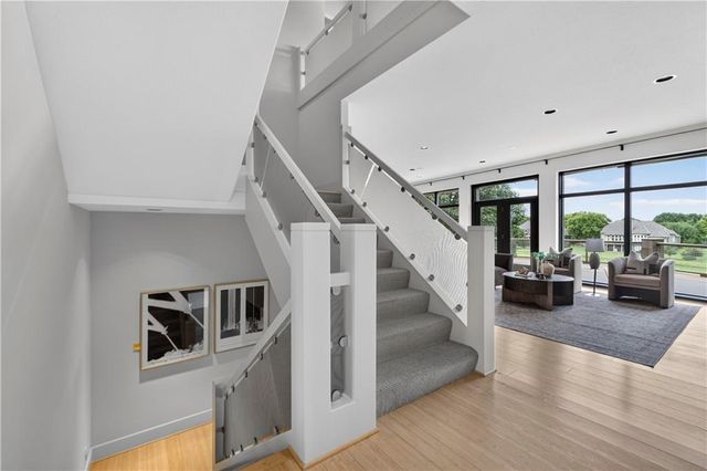 5520 Golden Bear Drive, Overland Park, KS 66223