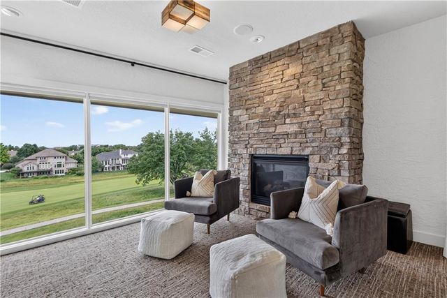 5520 Golden Bear Drive, Overland Park, KS 66223