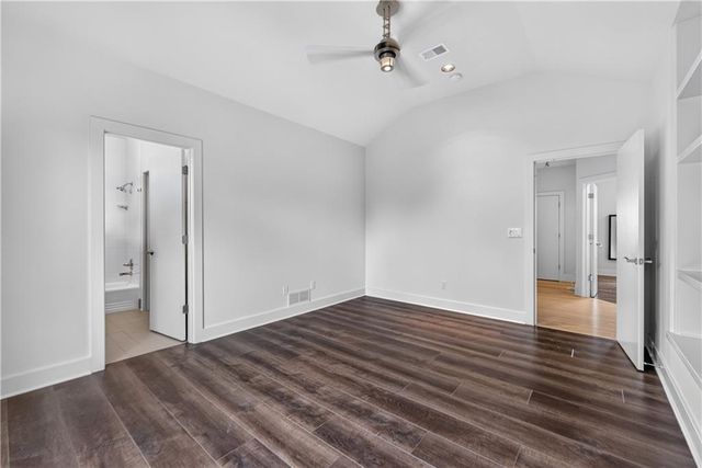 5520 Golden Bear Drive, Overland Park, KS 66223