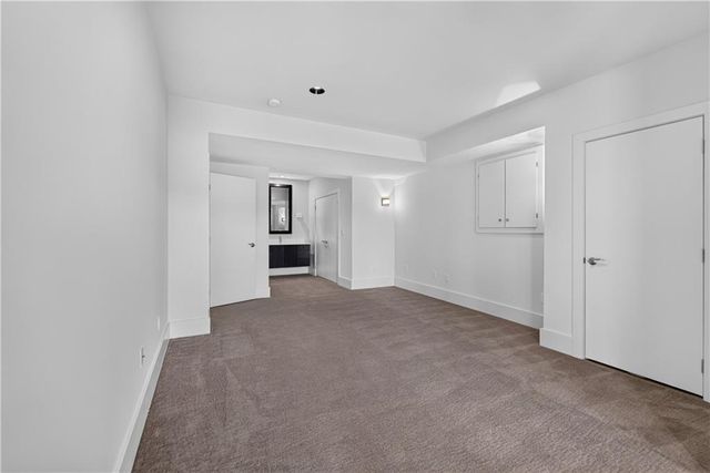 5520 Golden Bear Drive, Overland Park, KS 66223