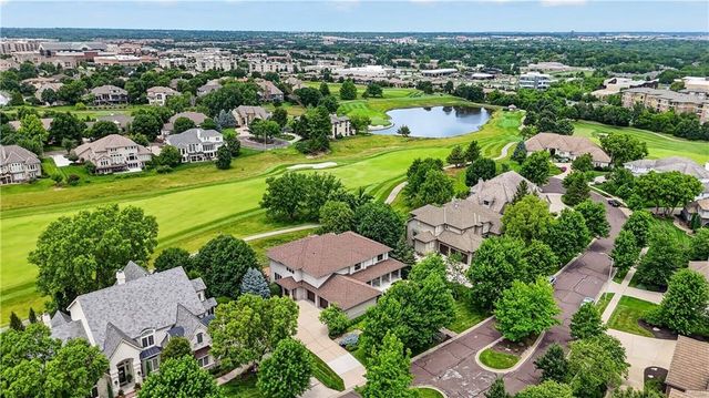 5520 Golden Bear Drive, Overland Park, KS 66223