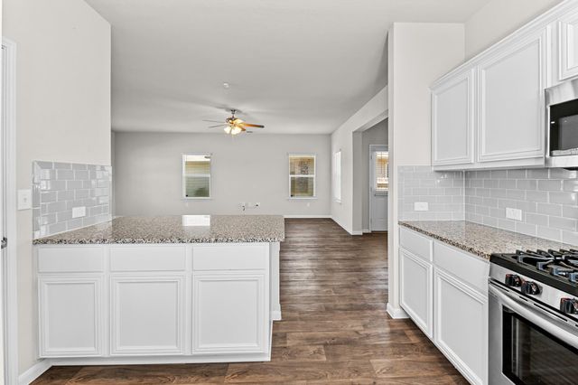 14001 Heywood DR, Pflugerville, TX 78660