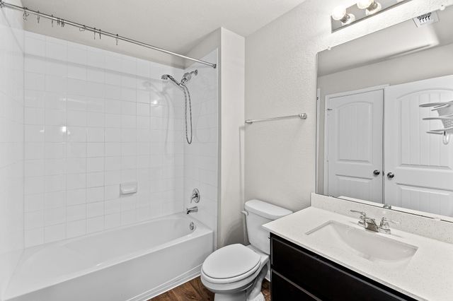 14001 Heywood DR, Pflugerville, TX 78660