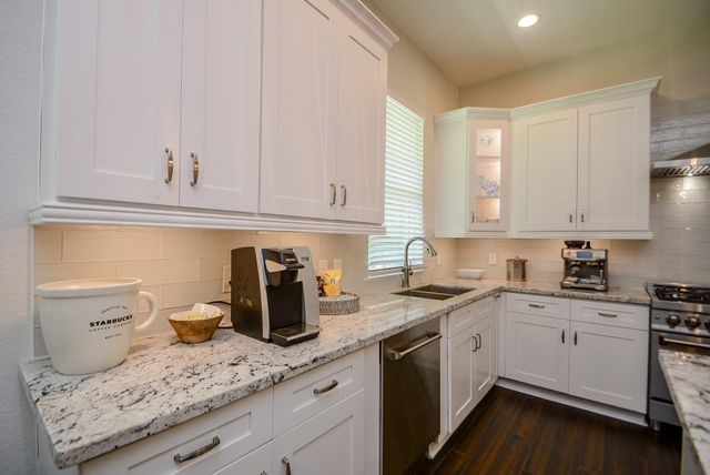 212 Osage Drive, Conroe, TX 77316