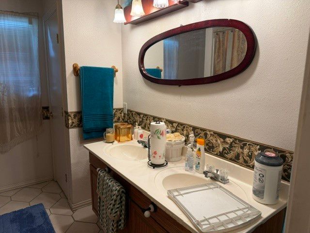 1500 E 6th Avenue, Corsicana, TX 75110