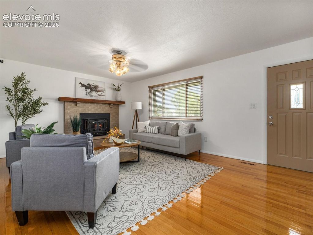 833 Consolidation Lane, Pueblo, CO 81006 — photo 4