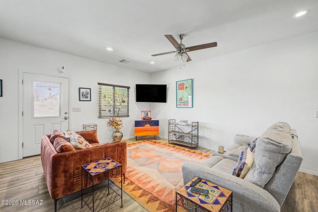 3031 W Mariah Joy Place, Tucson, AZ 85745