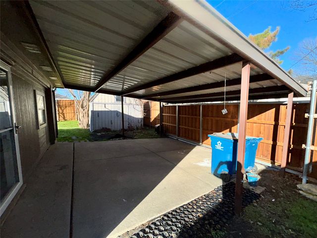 2218 Fuqua Road, Rowlett, TX 75088