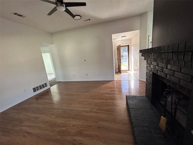 2218 Fuqua Road, Rowlett, TX 75088