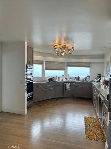 766 Pelican, Laguna Beach, CA 92651