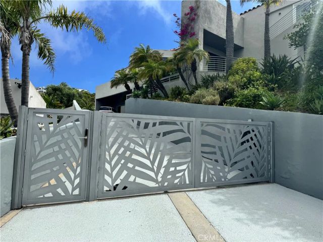 766 Pelican, Laguna Beach, CA 92651