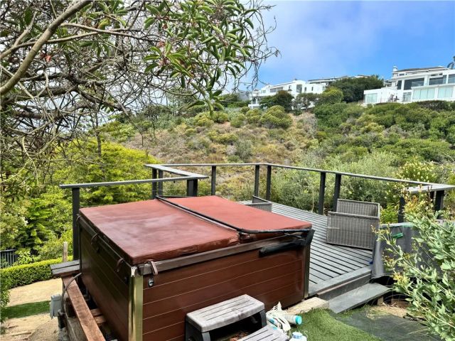 766 Pelican, Laguna Beach, CA 92651