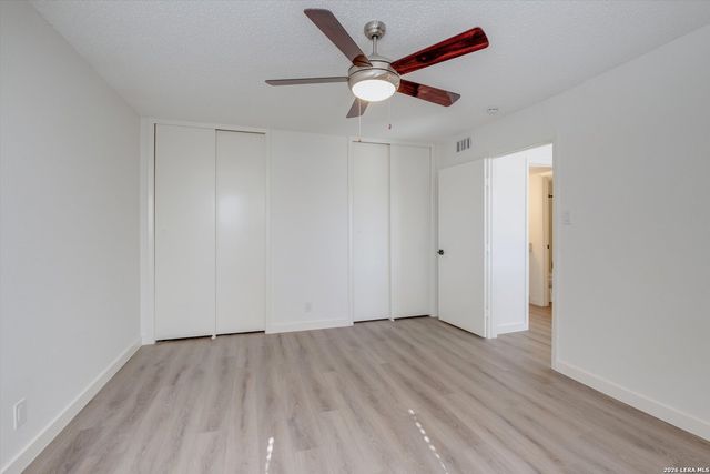 9915 Powhatan Dr Apt B4, San Antonio, TX 78230