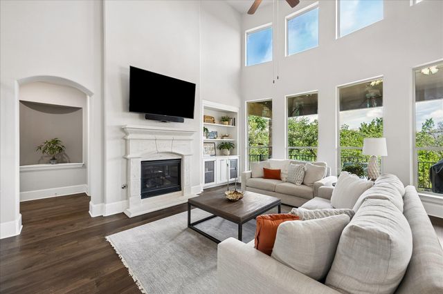 494 Anfield CIR, Austin, TX 78738