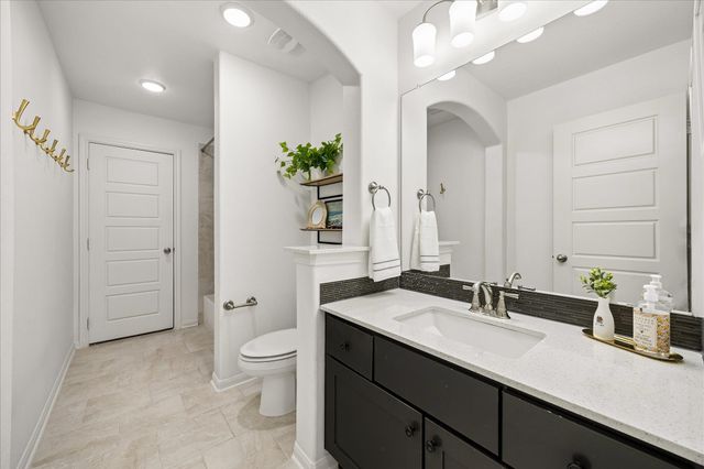 494 Anfield CIR, Austin, TX 78738