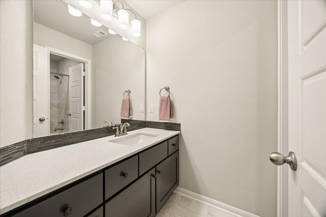 494 Anfield CIR, Austin, TX 78738