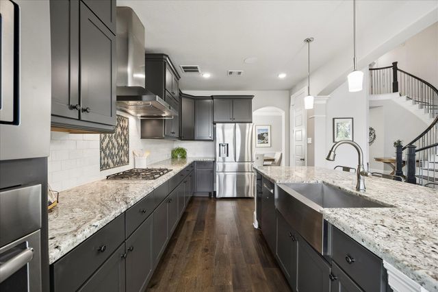 494 Anfield CIR, Austin, TX 78738