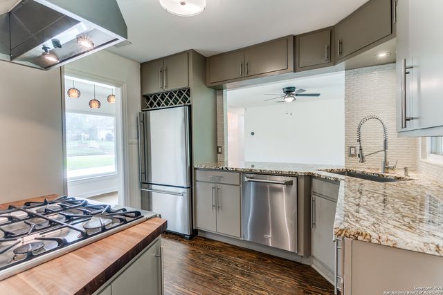 216 Lyman, Terrell Hills, TX 78209