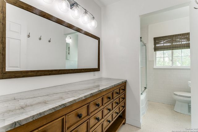 216 Lyman, Terrell Hills, TX 78209