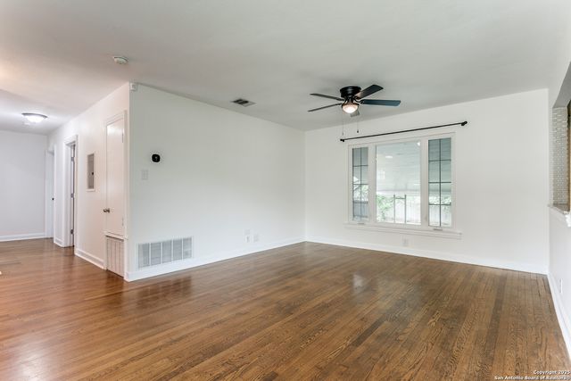 216 Lyman, Terrell Hills, TX 78209