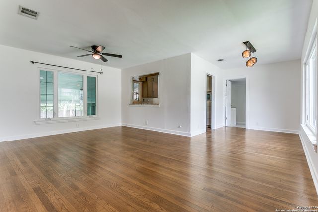 216 Lyman, Terrell Hills, TX 78209