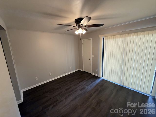 4617 Sharon Chase Drive H, Charlotte, NC 28215