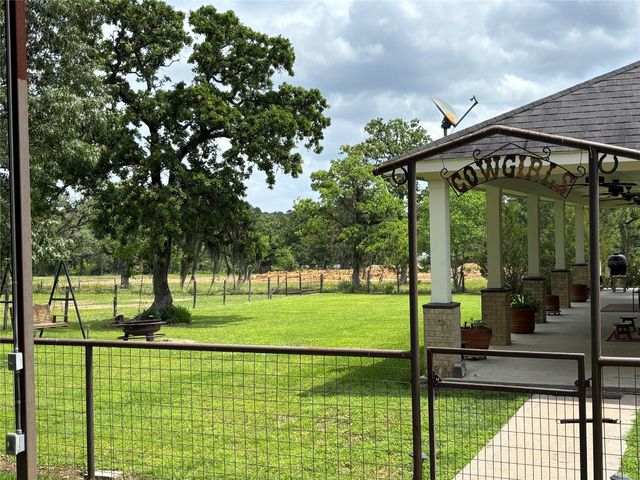23530 Hargrave Road, Hockley, TX 77447