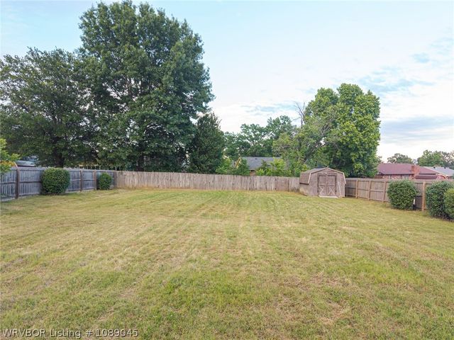 5109 S 92nd Street, Fort Smith, AR 72903