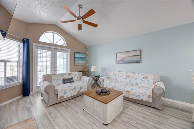 14721 Whitecap Blvd 345, Corpus Christi, TX 78418