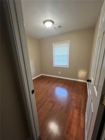 2444 ROLLING VIEW SE Drive, Smyrna, GA 30080